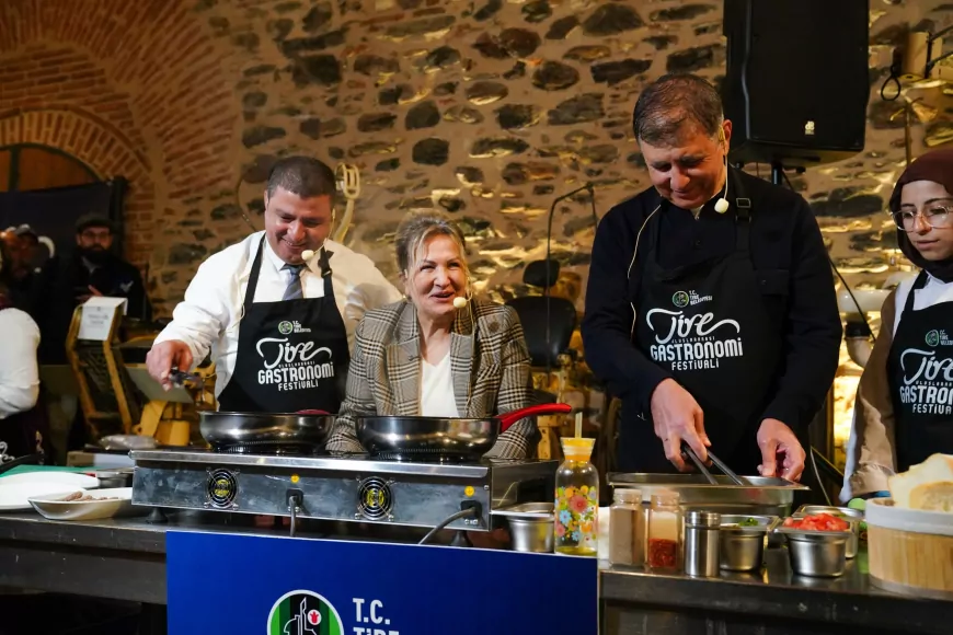 İzmir Yeni Bir Festival Kazandı: Başkan Tugay Tire’de Önlük Giydi, Mutfağa Girdi