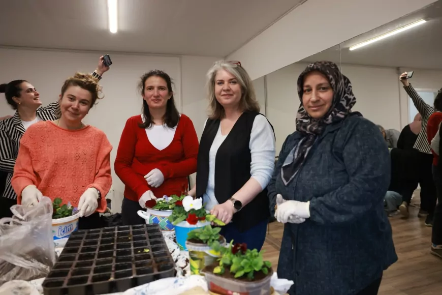 Odunpazarı’nda Atıklar Çiçeğe Dönüştü: Sıfır Atık Günü’nde Anlamlı Etkinlik