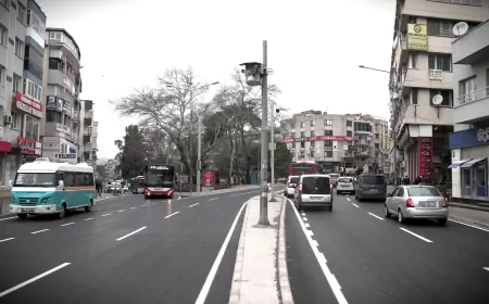 Buca’da Asfalt Seferberliği: Şirinyer Yolu Baştan Sona Yenilendi