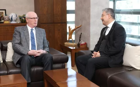 Vali Erdinç Yılmaz’dan Başkan Kazım Kurt’a İadeiziyaret