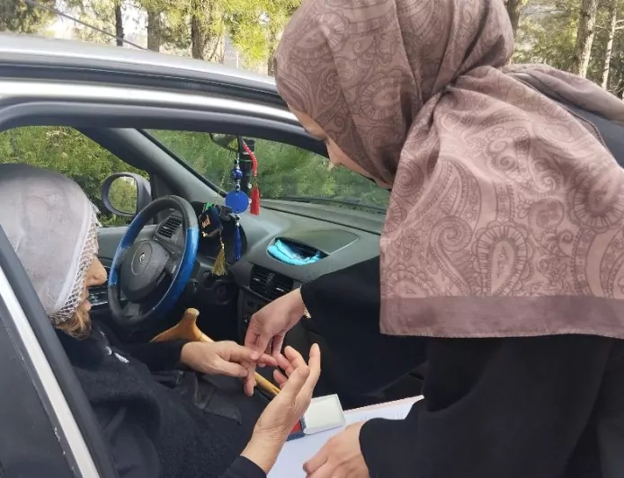 Diyarbakır’da Yaşlı Ve Engelli Vatandaşlara Yerinde Nüfus Hizmeti