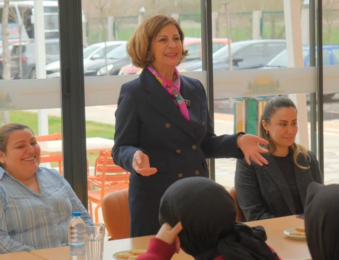 Mihalgazili Kadınlar Başkan Ünlüce ile Buluştu