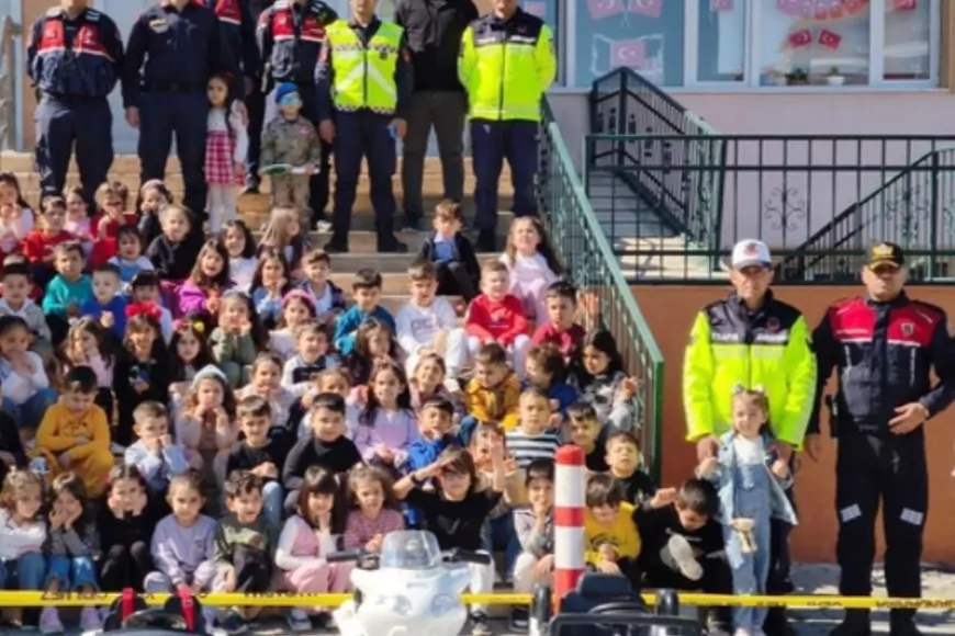 Kırşehir’de Anaokulu Öğrencilerine Trafik Kuralları Anlatıldı