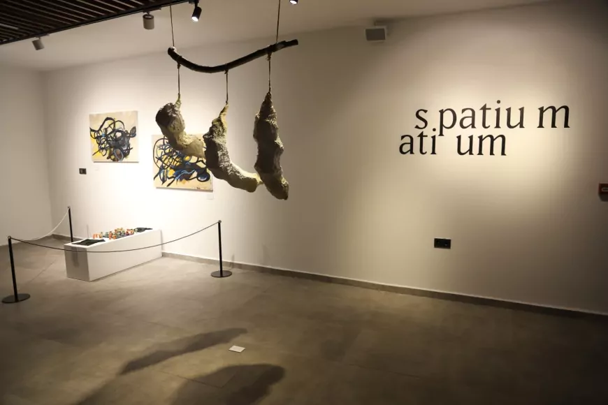 “Spatium” Sergisi Sanat Sokağı’nda Açıldı