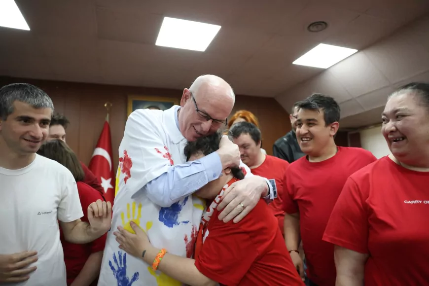 Özel çocuklardan Odunpazarı Belediyesi’ne anlamlı ziyaret