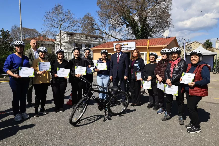 İSPARK’tan Ücretsiz Bisiklet Eğitimleri Başladı