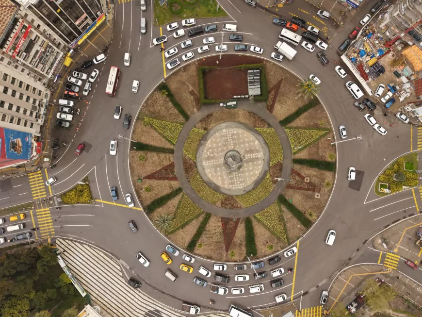 9 Eylül Meydanı Yenilendi