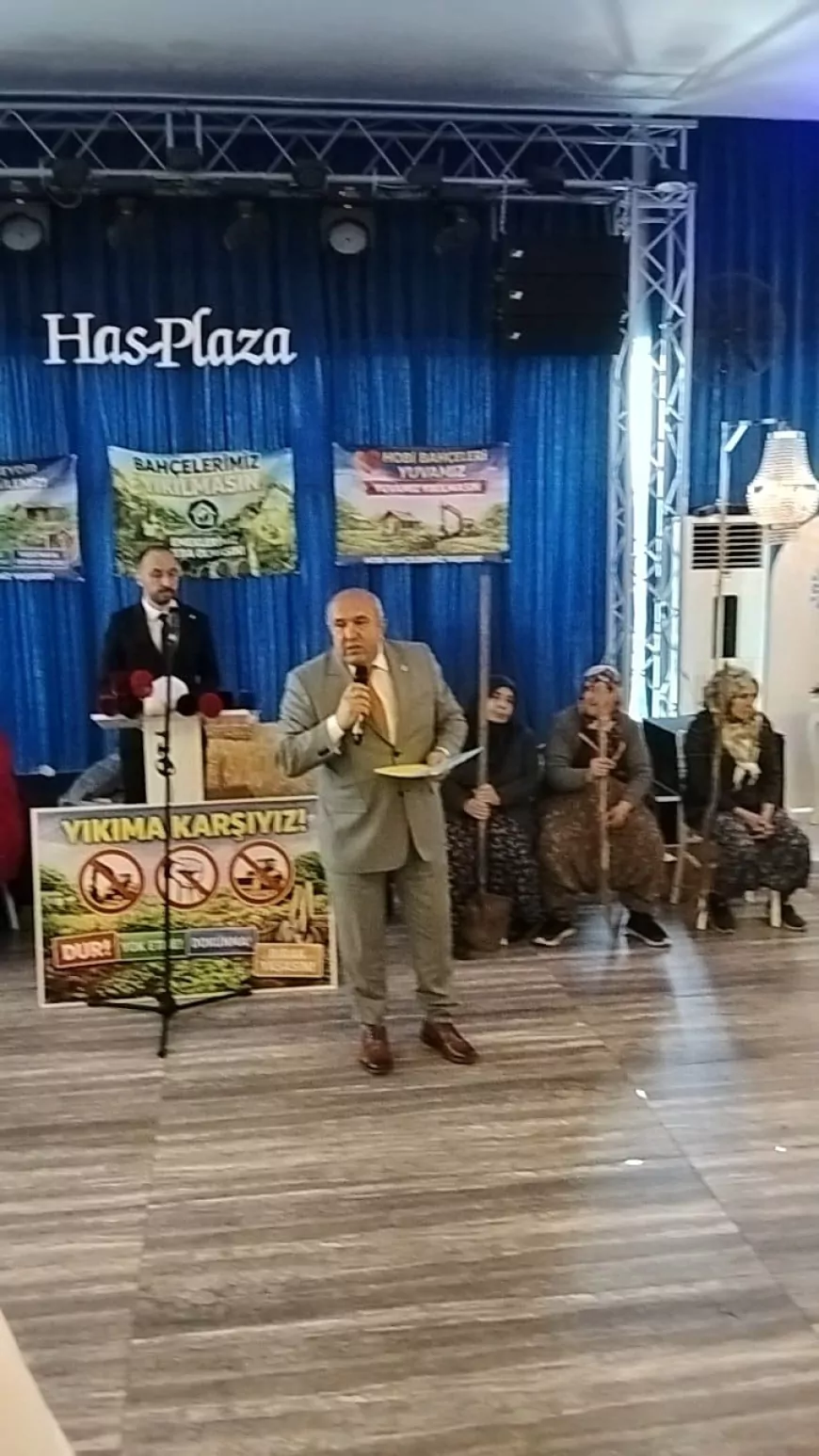 İYİ Partili Gürol Yer’den Hobi Bahçesi Düzenlemesine Tepki