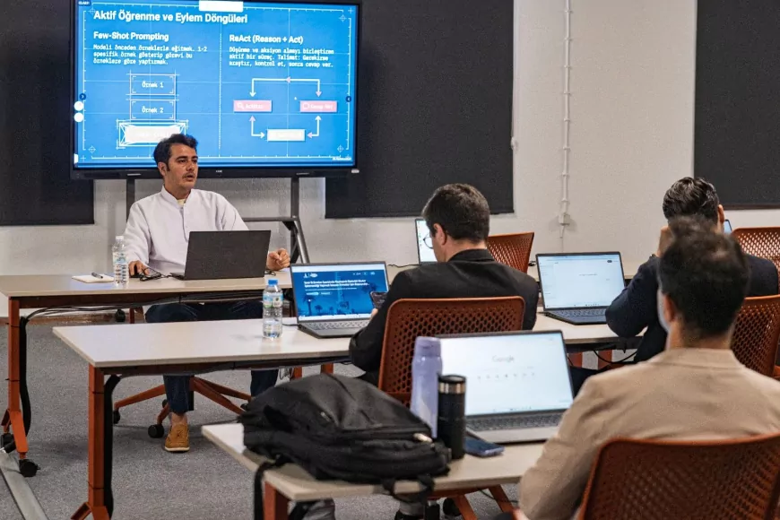İzmir Büyükşehir’de Yöneticilere Yapay Zeka Eğitimi