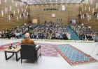 Yazar Savaş Şafak Barkçin Van’da Öğrencilerle Bir Araya Geldi