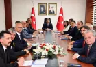 Düzce Valisi Cevdet Atay Başkanlığında “Okul ve Çevresi Güvenlik Tedbirleri Toplantısı” Düzenlendi