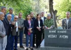 Diyarbakır Büyükşehir Belediyesi Eşbaşkanı Serra Bucak, Vedat Aydın’ın mezarını ziyaret etti