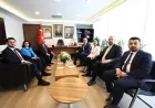 TBMM Grubu Heyeti CHP ile Meclis’te Bayramlaştı, Siyasi Parti Temasları Genel Merkez’de Sürdü