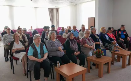 “Dede Korkut Hikayeleri” tiyatro oyunu Tepebaşı’nda beğeni topladı