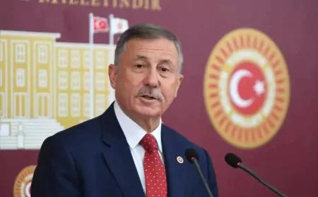 YENİ YOL Grup Başkanvekili Doç. Dr. Selçuk Özdağ: “Emekli ikramiyesi asgari ücret seviyesine çıkarılmalı”