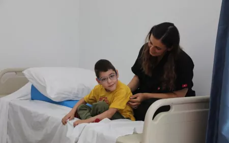 Minik Metehan, HBB’nin Fizik Tedavi Desteğiyle Ayağa Kalktı