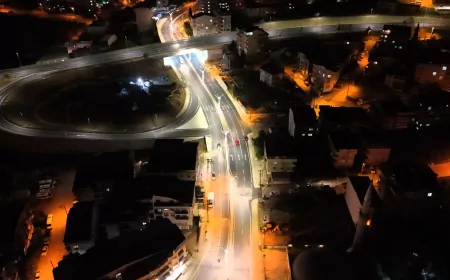 Gebze Eskihisar Feribot Yolu yeni aydınlatmasıyla ışıl ışıl