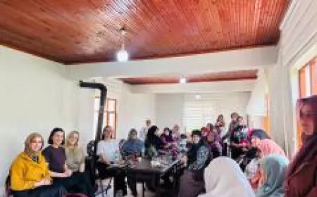 Büyükşehir Belediyesi Taraklı’da Kadınlarla Buluştu: “Aile Bağlarını Güçlendirmek Önceliğimiz”