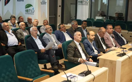 Hatay Büyükşehir Belediyesi Meclisi Reyhanlı Şehit Ailelerine Ücretsiz Ulaşım Desteğini Kabul Etti