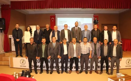 Sakarya Büyükşehir Belediyesi Kaynarca’da muhtarlarla sosyal hizmet çalışmalarını değerlendirdi
