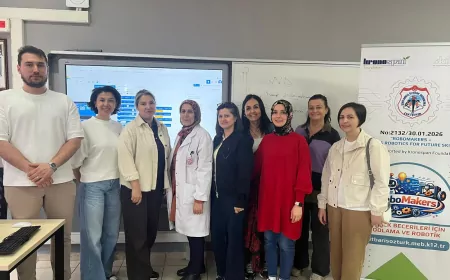 Şehit Barış Öztürk Ortaokulunda RoboMakers Laboratuvarı Kuruldu Öğrenciler Kodlama ve Robotik Eğitimlerine Başladı