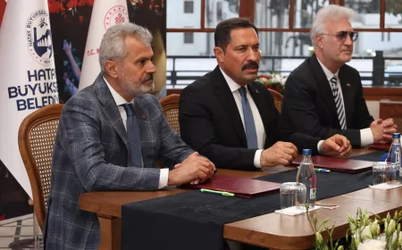 Devlet Tiyatroları Hatay’da Tarihi Meclis Binasında Perde Açtı