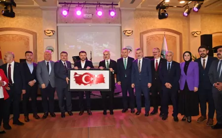 Trabzon Büyükşehir Belediye Başkanı Ahmet Metin Genç: “Eğitime Yapılan Her Katkı Kutsaldır”