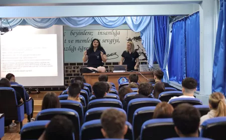 Sakarya Büyükşehir Belediyesi öğrencileri uygulamalı ilk yardım eğitiminde buluşturdu