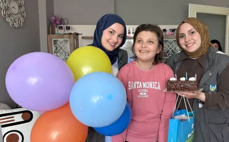 Sakarya Büyükşehir Belediyesi’nden özel gereksinimli bireylere doğum günü sürprizi