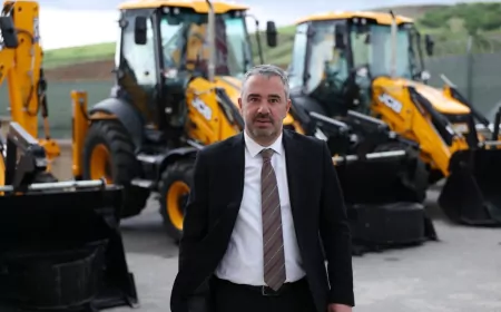 Pursaklar Belediye Başkanı Ertuğrul Çetin: “Güçlü araç filosu demek, güçlü hizmet anlayışı demektir”