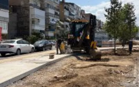 Bursa Büyükşehir Belediyesi Gemlik Sahili’nde 47 Bin Metrekarelik Düzenleme Çalışmalarını Hızlandırdı