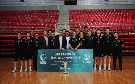 Konya Büyükşehir Belediye Başkanı Uğur İbrahim Altay: “U16 Takımımızın Türkiye Üçüncülüğü Gurur Verdi”