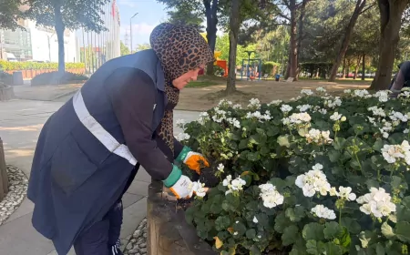 Bursa’da park ve yeşil alanlar Kurban Bayramı ile yaz sezonuna hazır hale getirildi