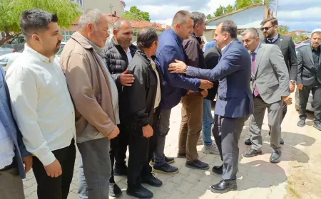 MHP Eskişehir İl Başkanı Ayhan Sezer Alpu Teşkilatıyla Yeni Hizmet Binasında Bayramlaştı