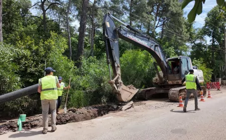 Muğla Büyükşehir Belediyesi Adaköy’de 2 Bin 150 Metrelik Kanalizasyon Hattını Tamamlayarak Projede Sona Geldi