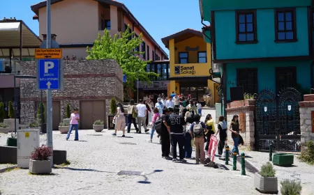 Eskişehir Büyükşehir Belediye Başkanı Ayşe Ünlüce: “9 günlük tatilde şehrimiz büyük ilgi gördü”