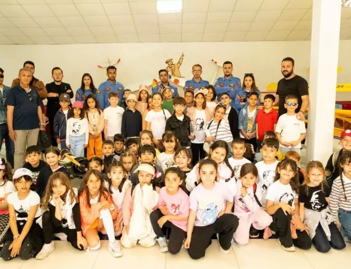 Türk Hava Kurumu Eskişehir Şube Başkanı Gökhan Çalışkan: “Çocuklar İstikbal Gökyüzündedir”