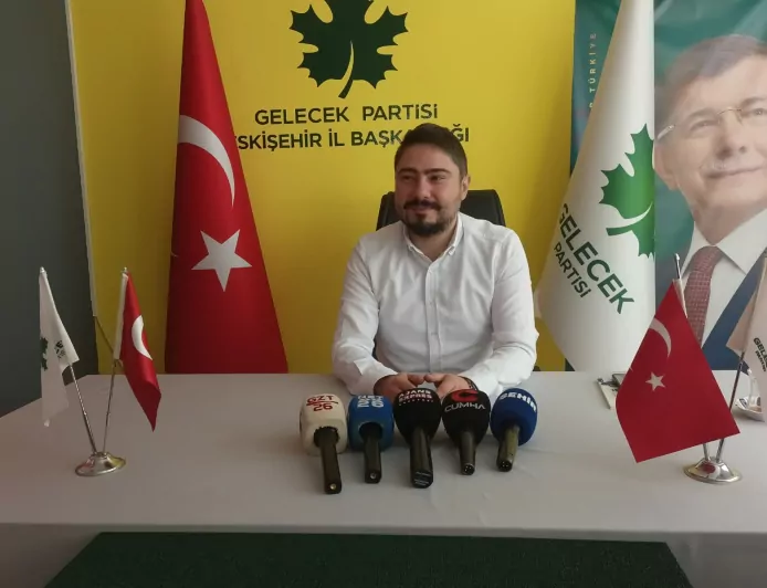 Gelecek Partisi Eskişehir İl Başkanı Hüseyin Durmazlar: “Gençlerin Evlenememesinin En Büyük Sebebi Ekonomi”