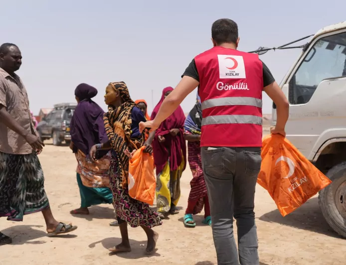 Sudan’da İhtiyaç Sahibi Ailelere Temel Destek Ulaştırıldı