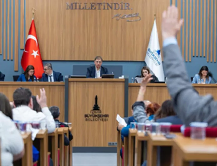 İzmir Büyükşehir Meclisi’nde Karşıyaka Stadı kararı oy birliğiyle kabul edildi