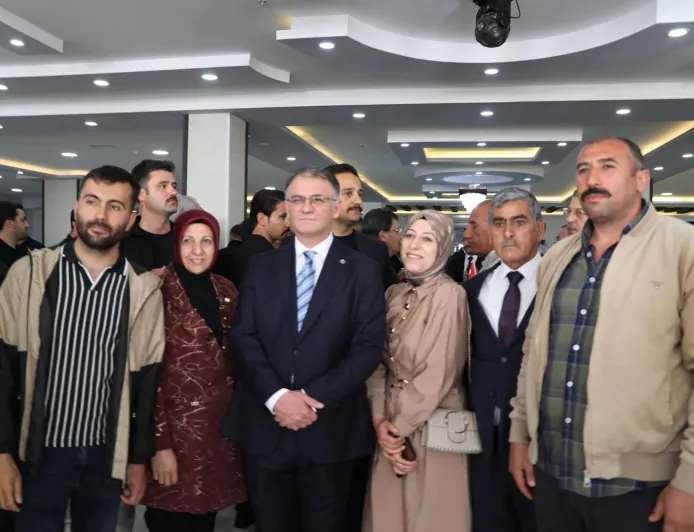 Van Valisi Ozan Balcı: “Kentte Yaklaşık 120 Milyar Liralık Yatırım Sürüyor”