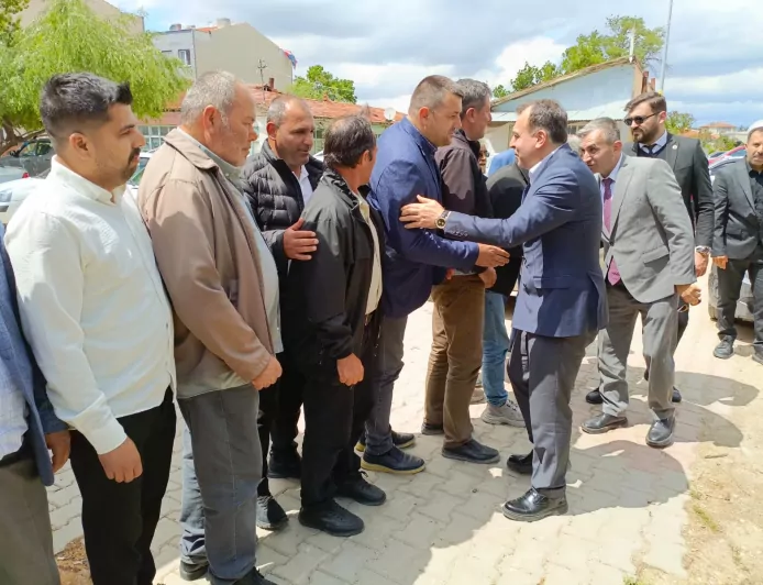 MHP Eskişehir İl Başkanı Ayhan Sezer Alpu Teşkilatıyla Yeni Hizmet Binasında Bayramlaştı
