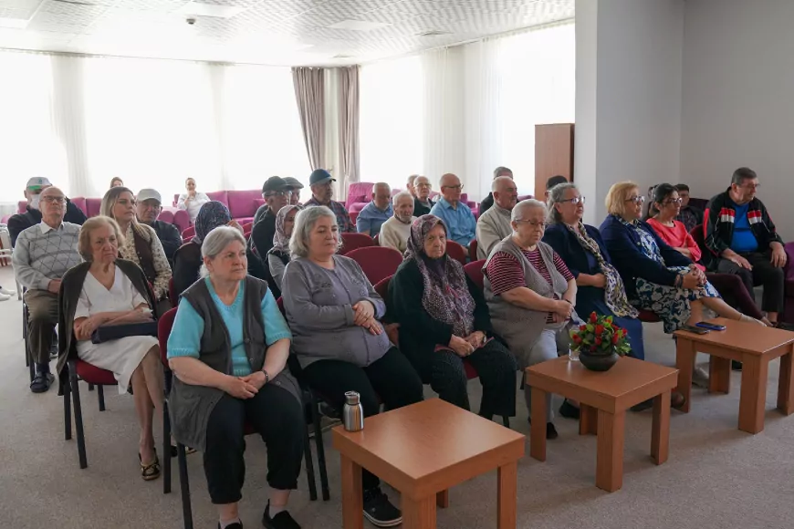 “Dede Korkut Hikayeleri” tiyatro oyunu Tepebaşı’nda beğeni topladı
