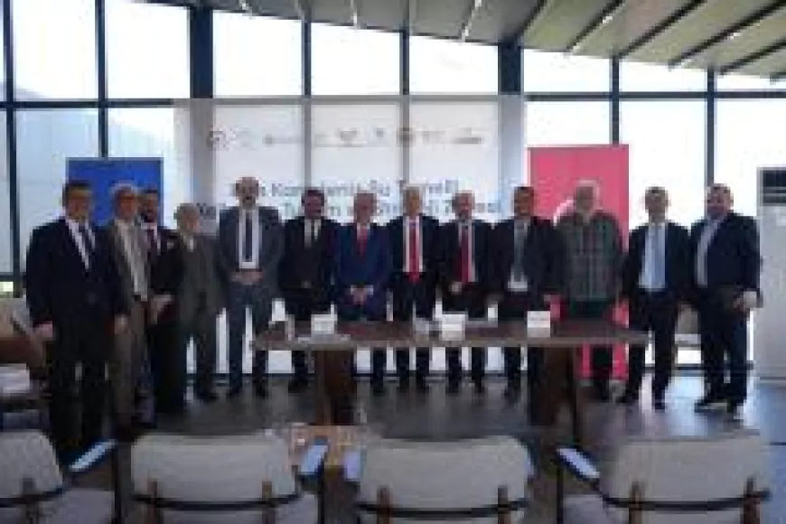 Düzce’de Batı Karadeniz Su Temelli Kalkınma Zirvesi Düzenlendi: “Düzce’den Sinop’a Kadar Olan Bölgeyi Kalkındıralım İstiyoruz”