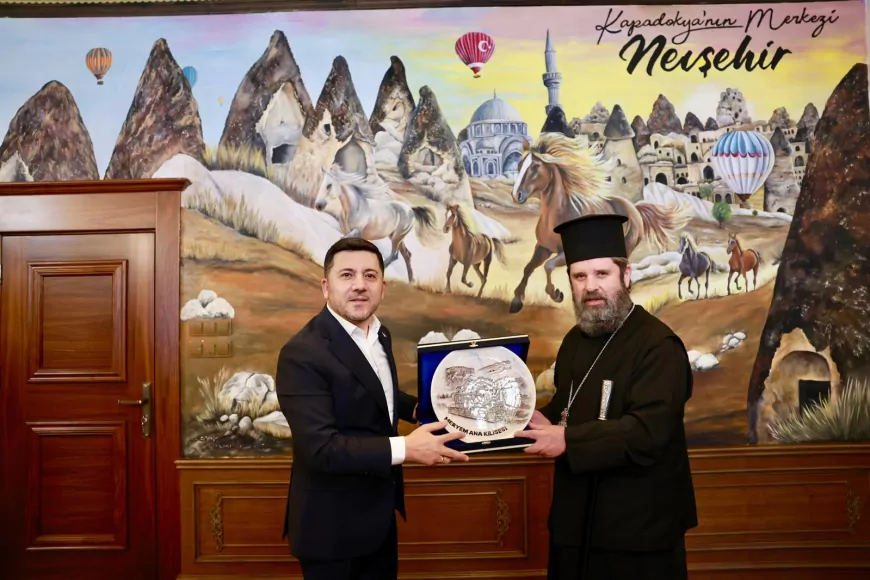 Fener Rum Patriği Bartholomeos Nevşehir Belediye Başkanı Rasim Arı’yı ziyaret etti
