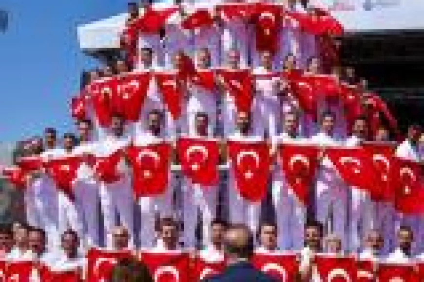 İBB Başkanvekili Nuri Aslan: “19 Mayıs, küllerimizden doğduğumuz gündür”