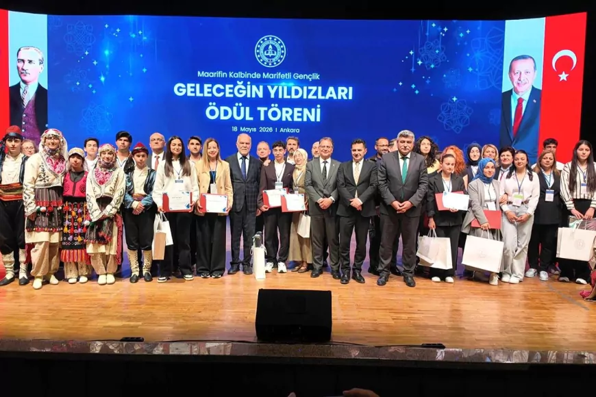 Milli Eğitim Bakanlığı’nın “Geleceğin Yıldızları” Yarışmalarında Dereceye Giren Öğrenciler Ankara’da Ödüllendirildi