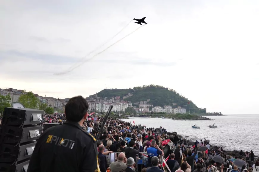 SOLOTÜRK’ün Giresun Semalarındaki Gösterisi 49. Aksu Festivali’ne Damga Vurdu