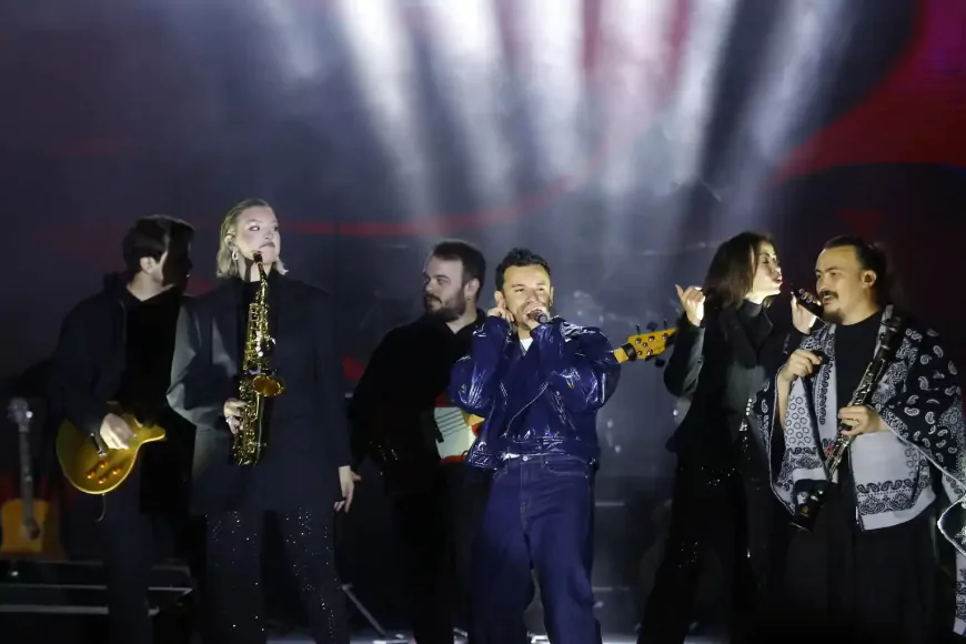 Kültür Yolu Festivali’nde Buray Eskişehirli Müzikseverlere Unutulmaz Bir Konser Gecesi Yaşattı
