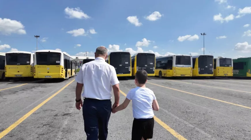 İETT Kaptanı Veysi Karataş: “Kaybolan 7 Yaşındaki Çocuğu Akıllı Saatle Ailesine Kavuşturdu”
